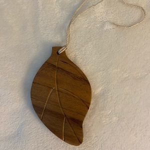 Wooden car oil diffuser